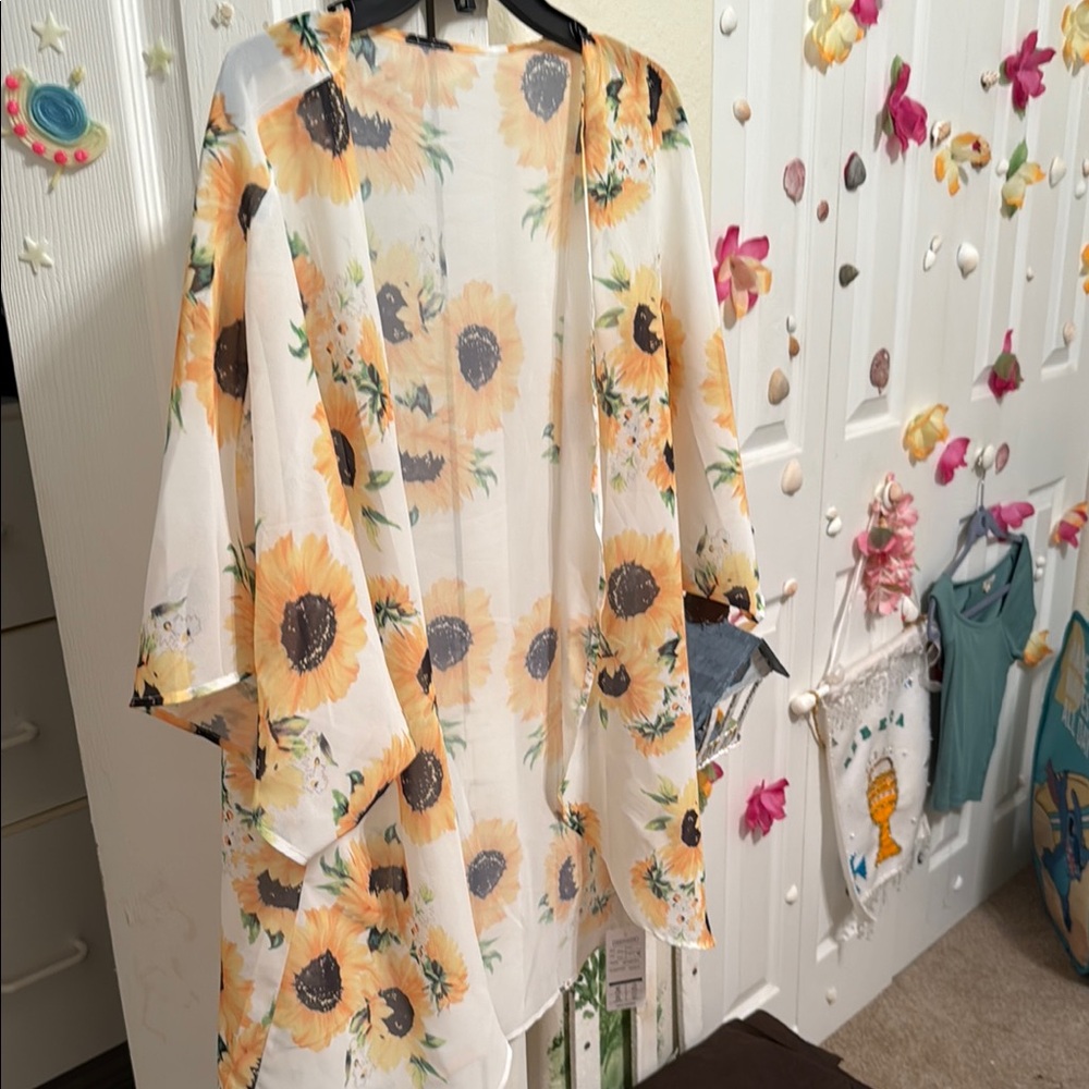 Floral Kimono with Sunflower Print